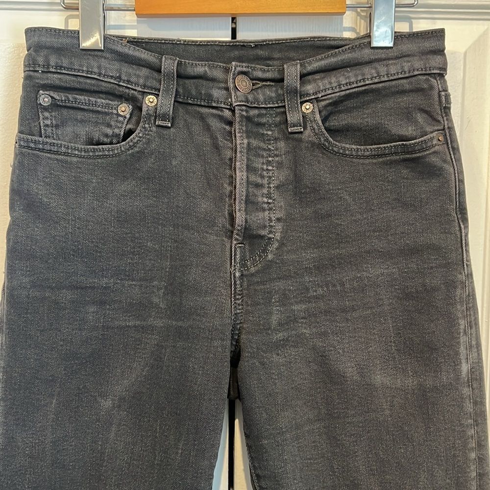 Levi’s Black Button Fly‎ High Rise Jeans Size 28 - Picture 2 of 13